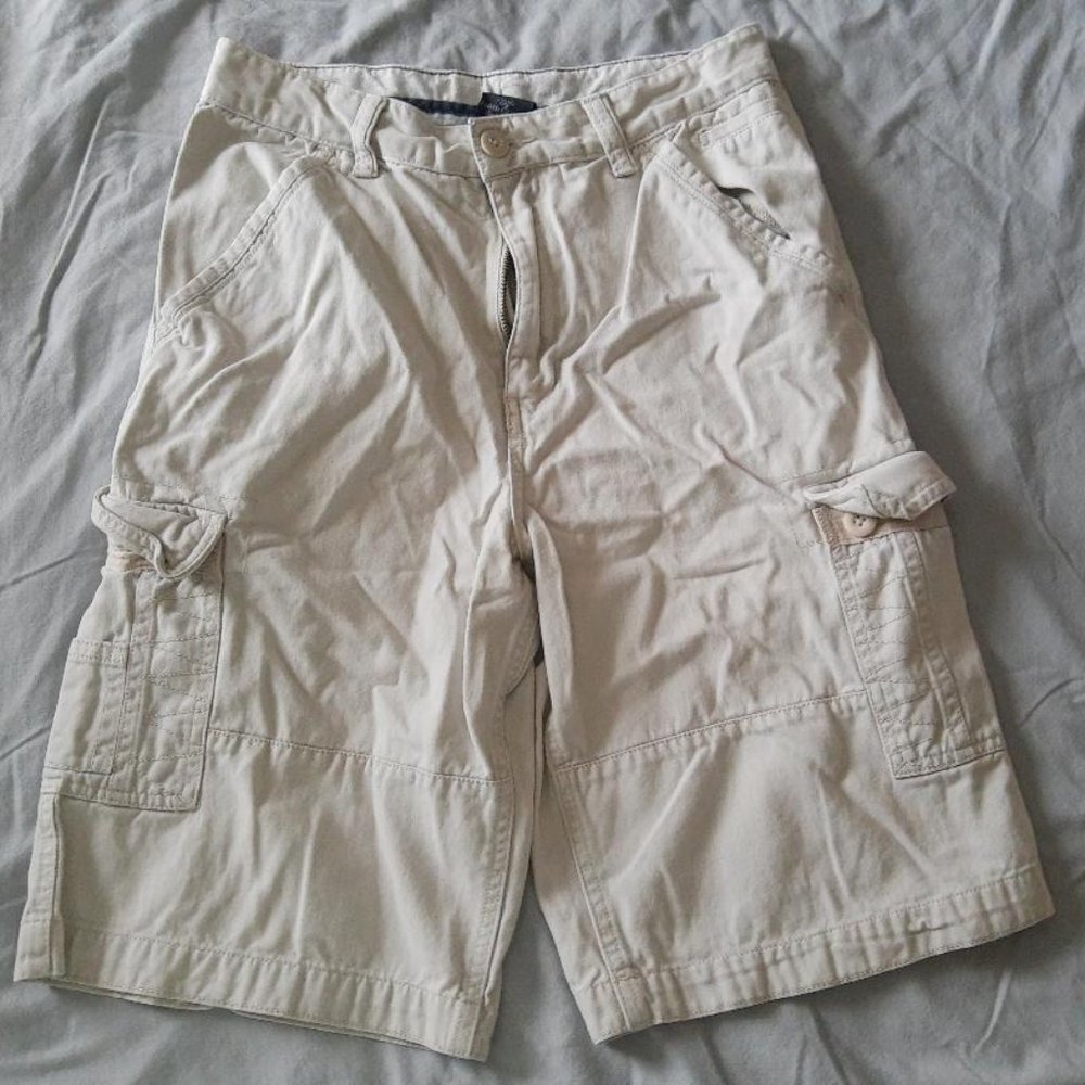Young Men's Faded Glory Shorts, size 16